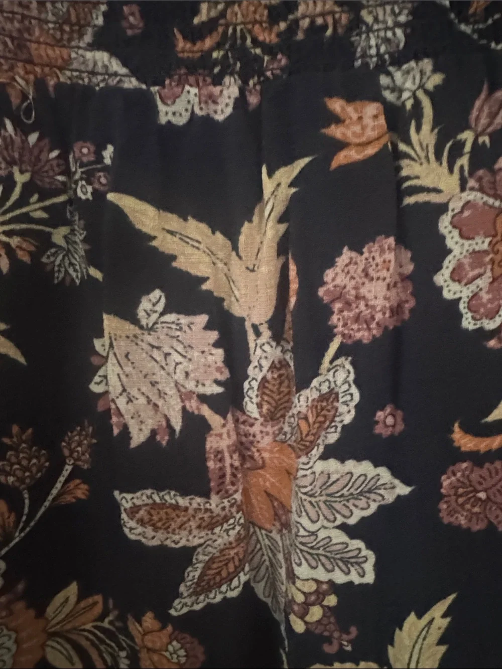 Knox Rose Black Floral Pintuck Peasant Blouse